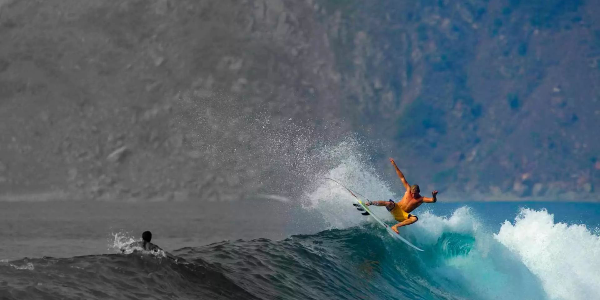 Surf Tour Book a surf tour now